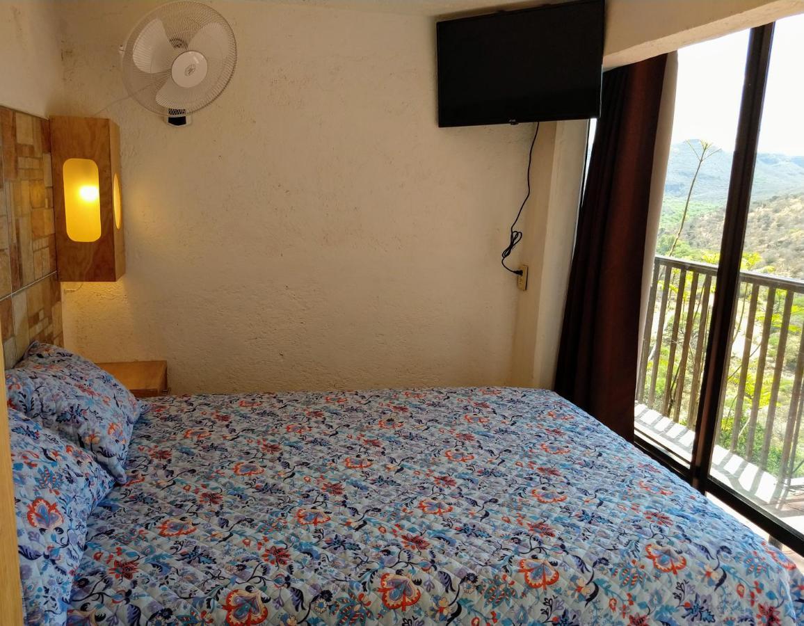 Hotel Alcatraces El Pueblito  Eksteriør bilde