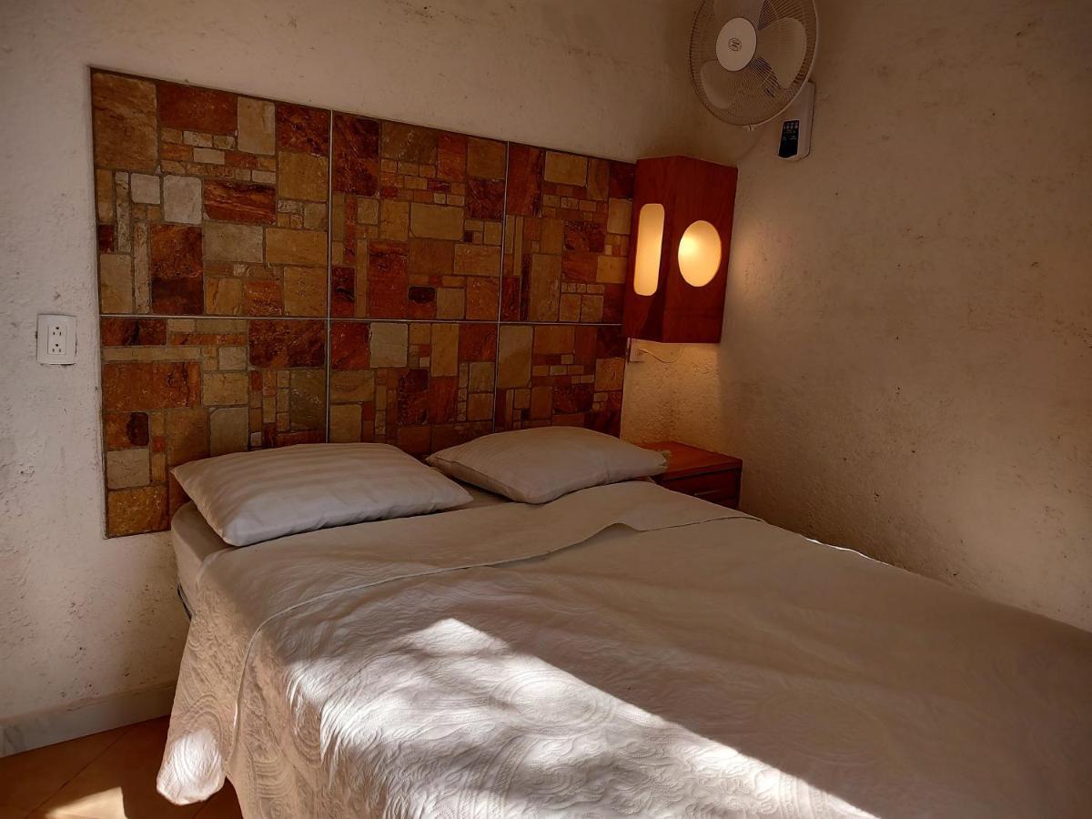 Hotel Alcatraces El Pueblito  Eksteriør bilde
